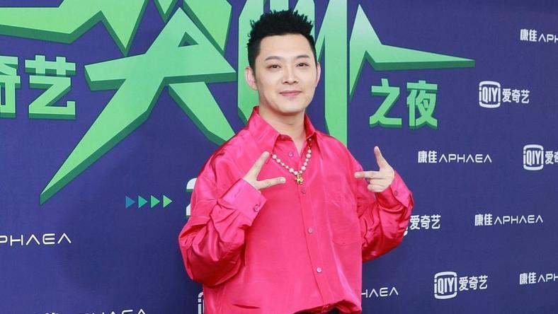 唱《野狼disco》的东北老舅,还能火多久?